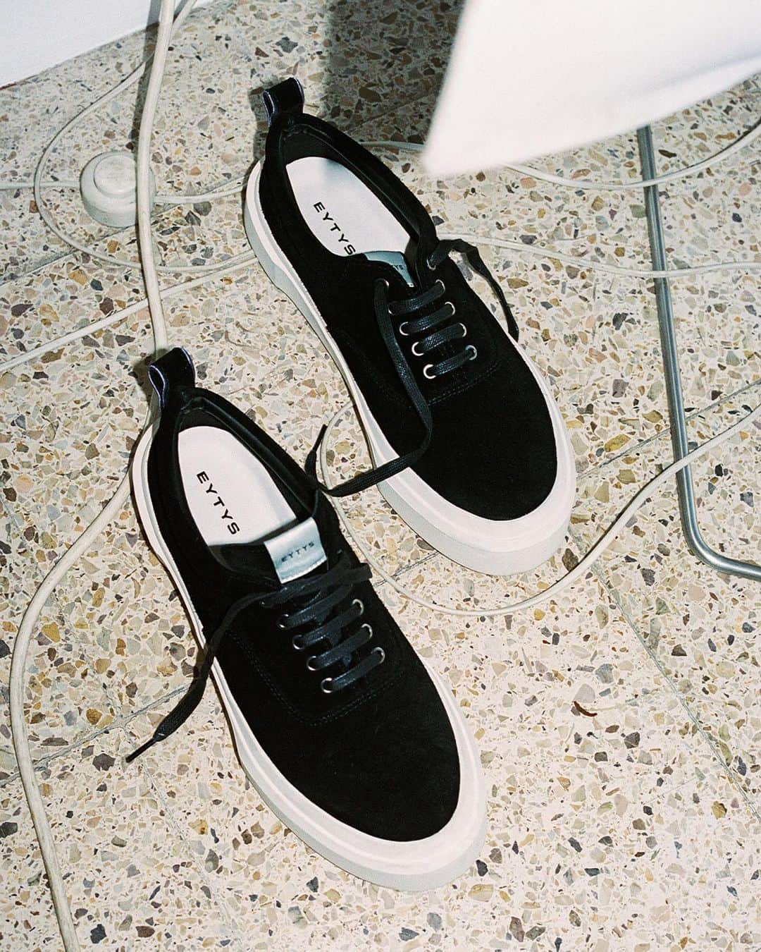 エイティーズのインスタグラム：「They’re back! Marking their 10-year anniversary, the Mother sneaker returns in a version set for the future.」