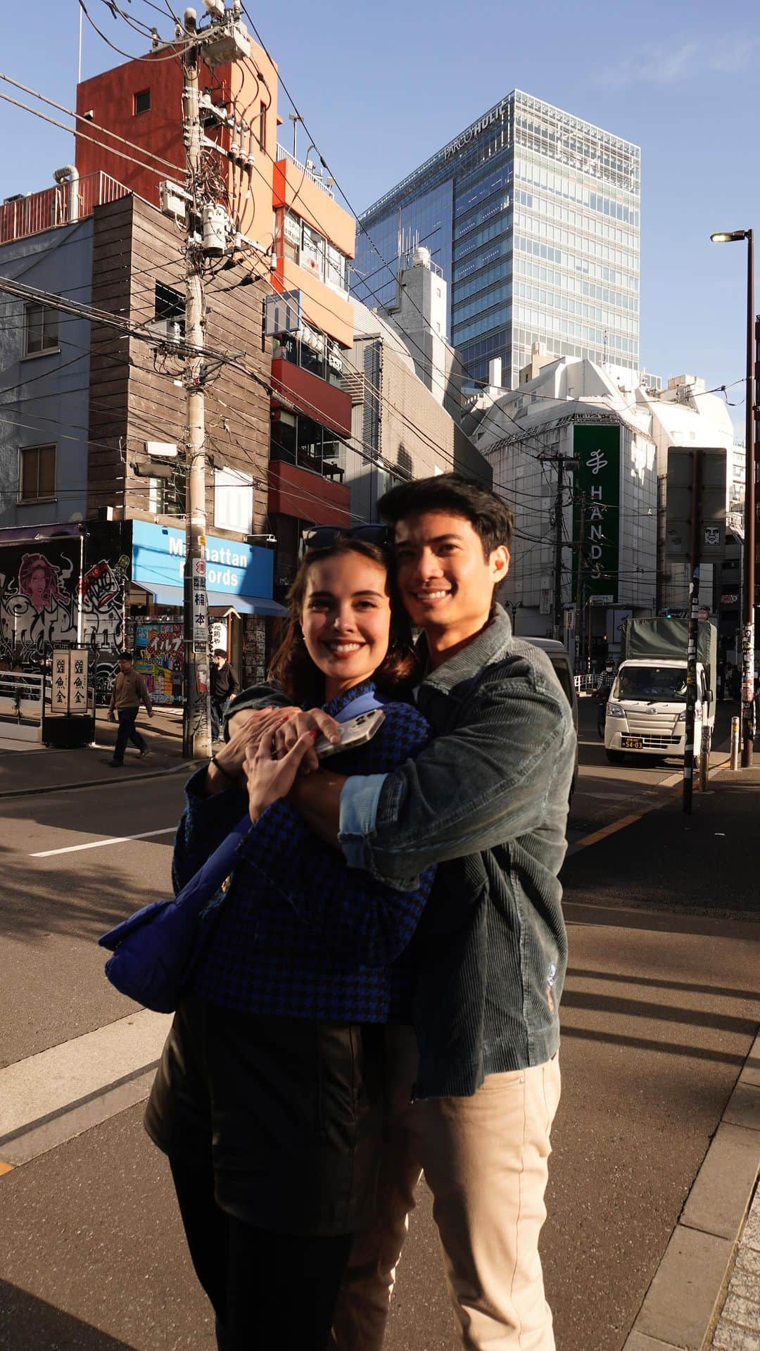 ミーガン・ヤングのインスタグラム：「Three days well spent 🇯🇵 I loooooved the weather here in Japan - a little chilly but just right for a light coat during the day. It’a gonna get colder and colder as the days go by though so I’m happy to hop on over to a tropical destination… I haven’t been here since 2013 👑🌏 any guesses where we’re going next??」