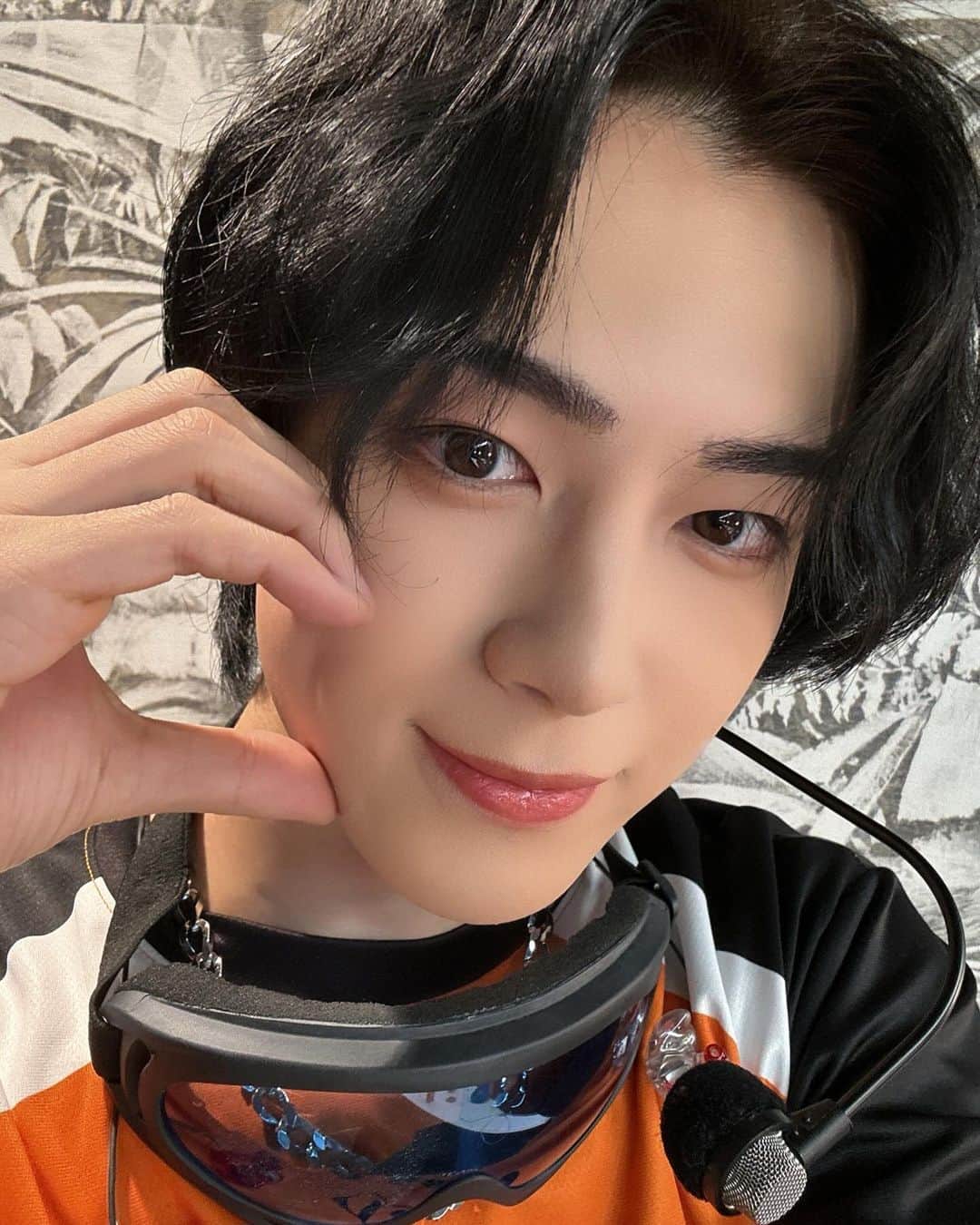 INIさんのインスタグラム写真 - (INIInstagram)「心配かけてごめんなさい！ 元気で帰ってきましたただいま！ ライブで泣くのは違うかなと思って頑張って耐えた、けど耐えてる顔怖かったらしくてすみません🙏 ほんまにMINIのみんなとINIのみんなの愛めちゃくちゃ感じて嬉しすぎました、全部ありがとう みんなほんまにほんまに大好きだよ支えてくれてありがと🫶👼🏻  #INI_READY_TO_POP #INI #佐野雄大 #SANOYUDAI #INInstagram」12月1日 0時18分 - official__ini