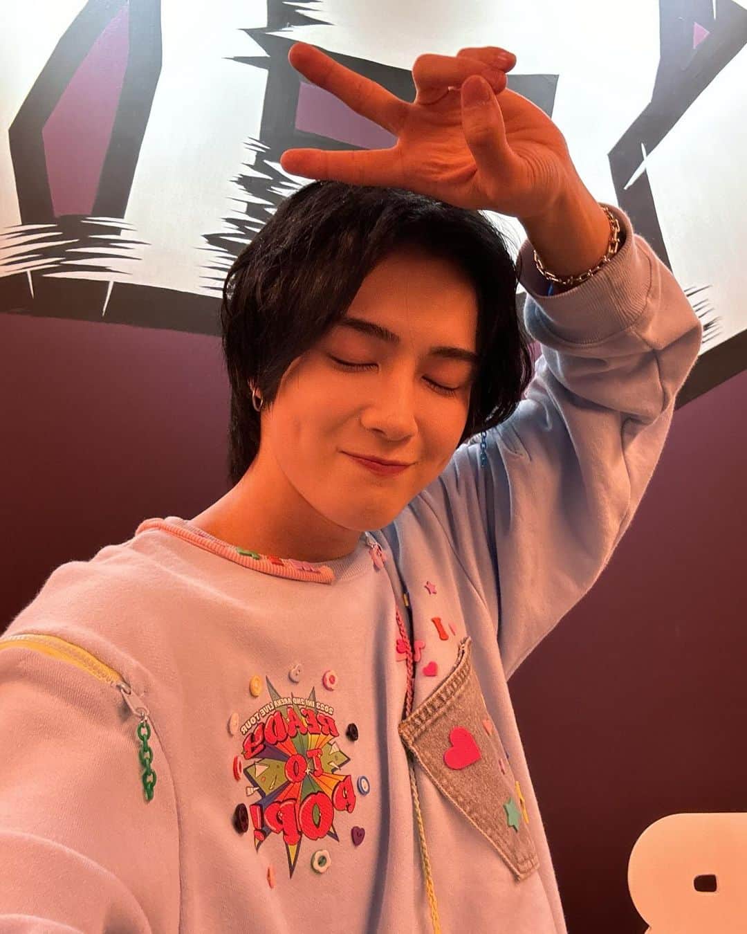 INIさんのインスタグラム写真 - (INIInstagram)「心配かけてごめんなさい！ 元気で帰ってきましたただいま！ ライブで泣くのは違うかなと思って頑張って耐えた、けど耐えてる顔怖かったらしくてすみません🙏 ほんまにMINIのみんなとINIのみんなの愛めちゃくちゃ感じて嬉しすぎました、全部ありがとう みんなほんまにほんまに大好きだよ支えてくれてありがと🫶👼🏻  #INI_READY_TO_POP #INI #佐野雄大 #SANOYUDAI #INInstagram」12月1日 0時18分 - official__ini