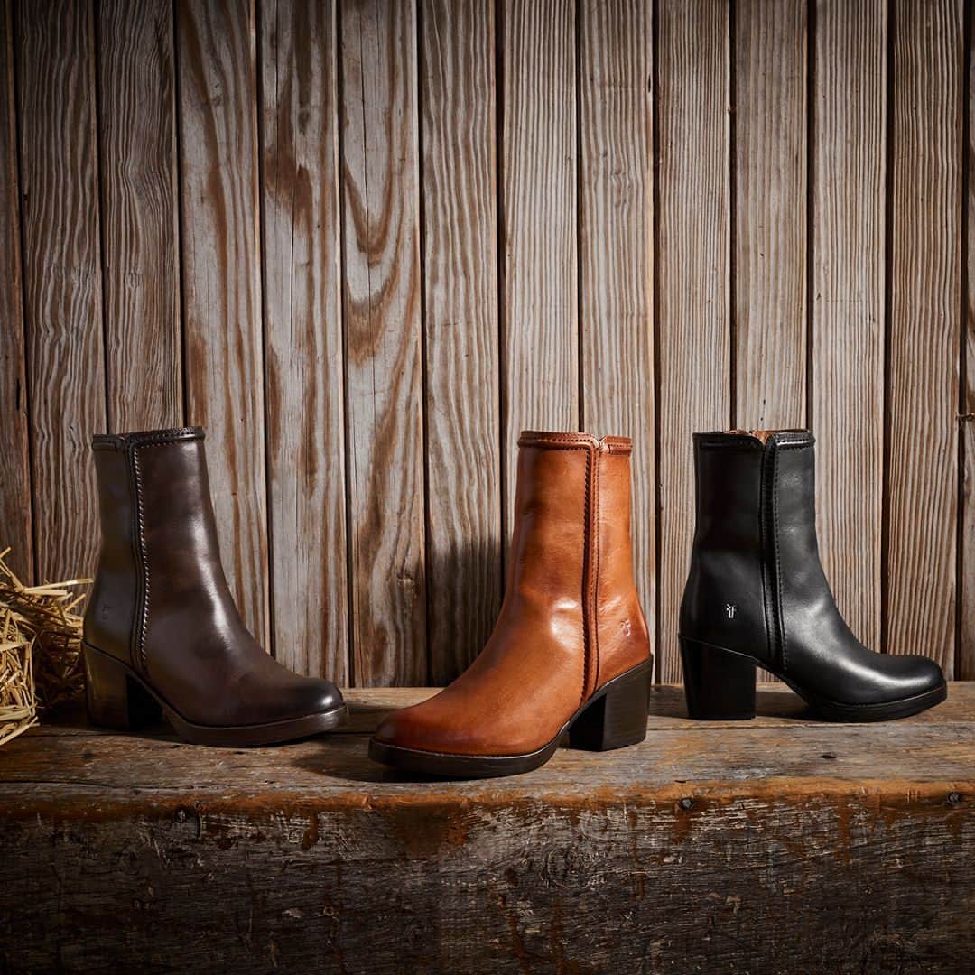 フライのインスタグラム：「An ankle boot with a vintage touch.」