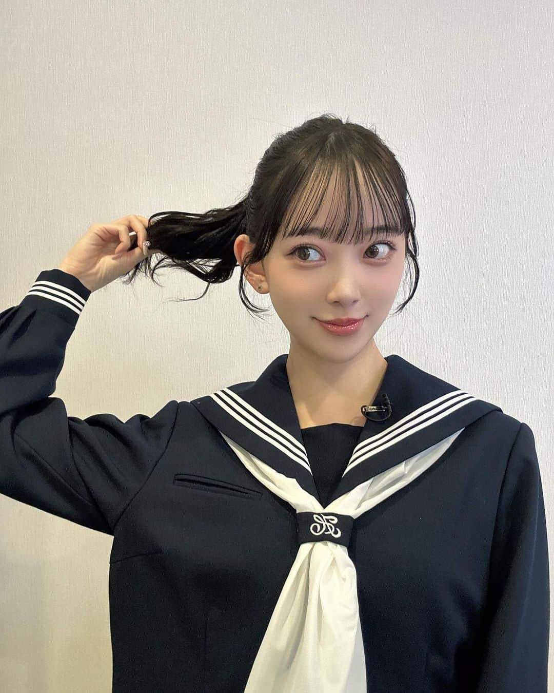 堀未央奈さんのインスタグラム写真 - (堀未央奈Instagram)「👩🏼‍🎓  テレビ朝日系 「しくじり先生 俺みたいになるな!!」  12月1日（金）深夜0:45～  ぜひご覧ください🎀 いむたんたんメイク！制服の収録多し🤣」12月1日 0時38分 - horimiona_official