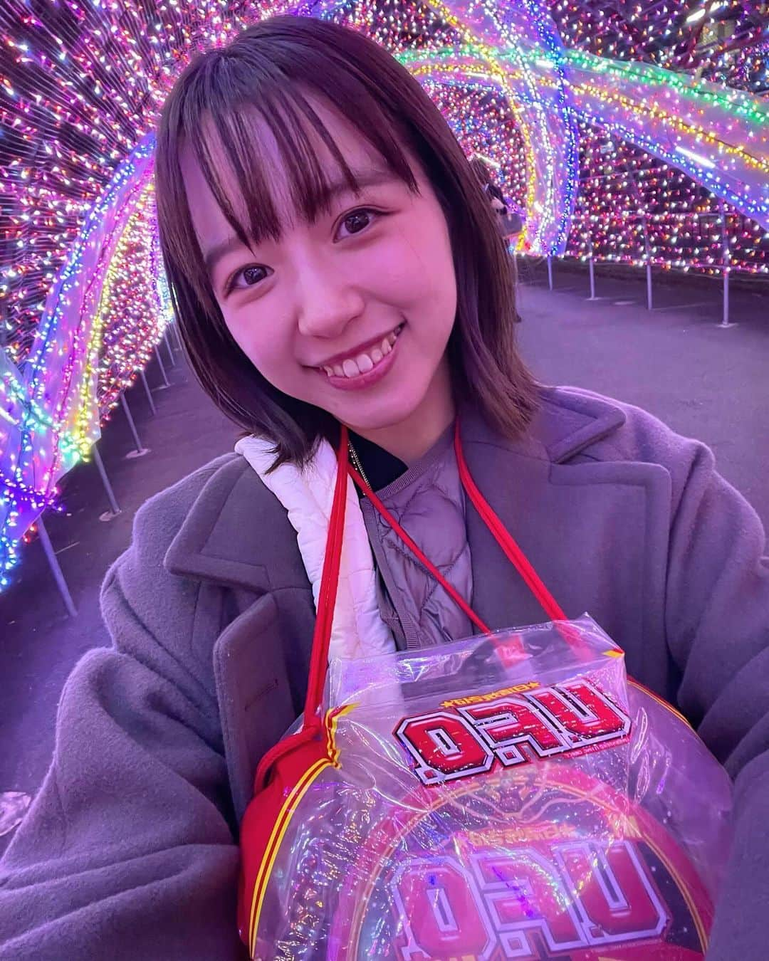 神岡実希さんのインスタグラム写真 - (神岡実希Instagram)「ー よみうりランド🎠🎡はしゃぎすぎた。😮‍💨 イルミネーションが綺麗だったよ。よみうりランドの近くに住もうかな？！？！ #よみうりランド #よみうりランドジュエルミネーション #遊園地 #デート」12月1日 0時59分 - miki_kamioka