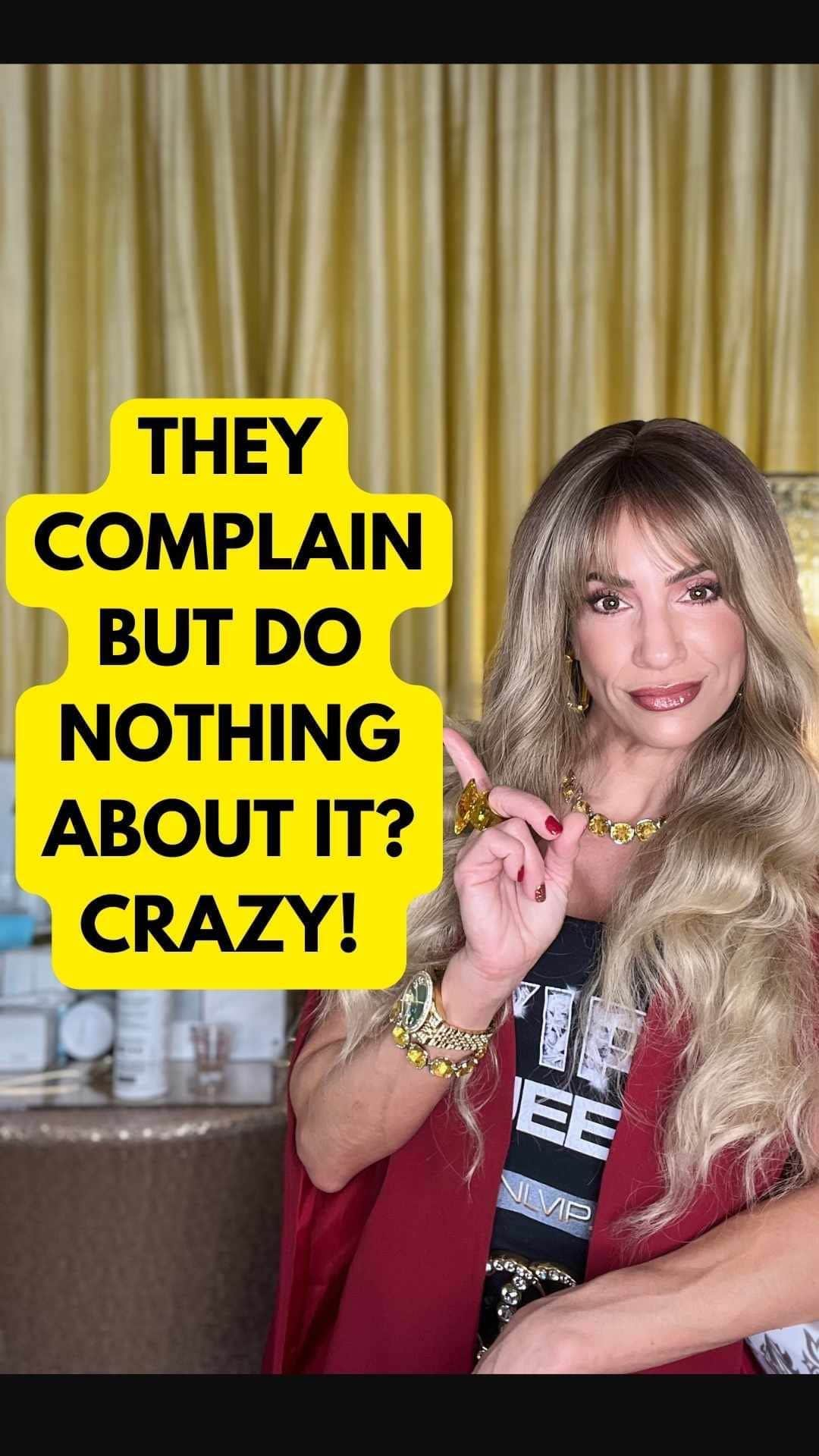 ジェニファー・ニコール・リーのインスタグラム：「🚨 They complain, but do nothing about it! 🚨 I’m tired, I feel exhausted, I can’t focus, I have aches and pains, I’m sore – I hear it as a life coach over and over again. But here’s the funny part, they don’t do anything about it! Wake up! Read, claim your wellness!  I am here to give you solutions that work! 💪 If you want more mental clarity, try my focus supplement. 🧠 If you want more energy, get with BURN – a fabulous thermogenic that boosts your metabolism! 🔥 If you need to recover your sore muscles from a workout, grab my recovery energy drink with essential electrolytes to replenish what you put out! 💪 And for beautiful, radiant skin with an undeniable glow, check out my Skin Liquid Biocell!  What are you waiting for? Today’s the last day of the cyber sale, so act now because time is of the essence! Visit www.jnlbiohack.com and stock up today. You can save up to 40% off with a free door buster item on orders of $99 or more, plus free shipping!  🌟 #BiohackingQueen #BossBabe #RecoverWithJNL #Supplementation #Motivation #CrackYourCode #TheAppingQueen #BossBabeSpecialist #SportsNutrition #Wellness #GoQueen #WellnessBiohacker #QueenOfWellness 🌟」