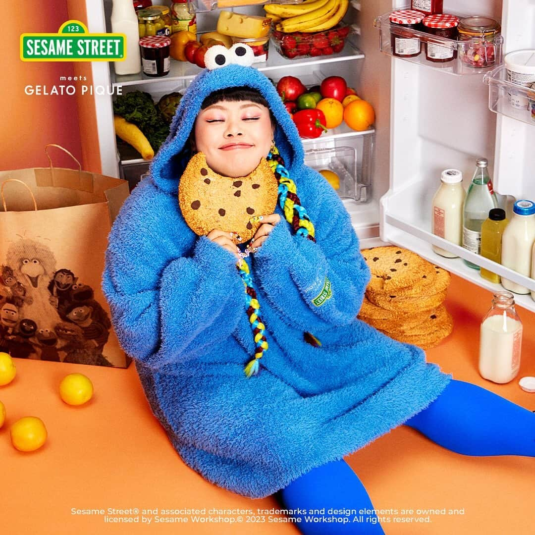 渡辺直美さんのインスタグラム写真 - (渡辺直美Instagram)「@sesamestreet ✖️ @gelatopique_official @gelatopique_usa   セサミストリートとジェラートピケコラボwithギャルなおちゃんこ鍋させて頂きました🍪  本日12/1から世界で発売開始です！  💄 @ittts_sena  💇🏻‍♀️ @nerohair  💅　@nailsbymei」12月1日 12時08分 - watanabenaomi703