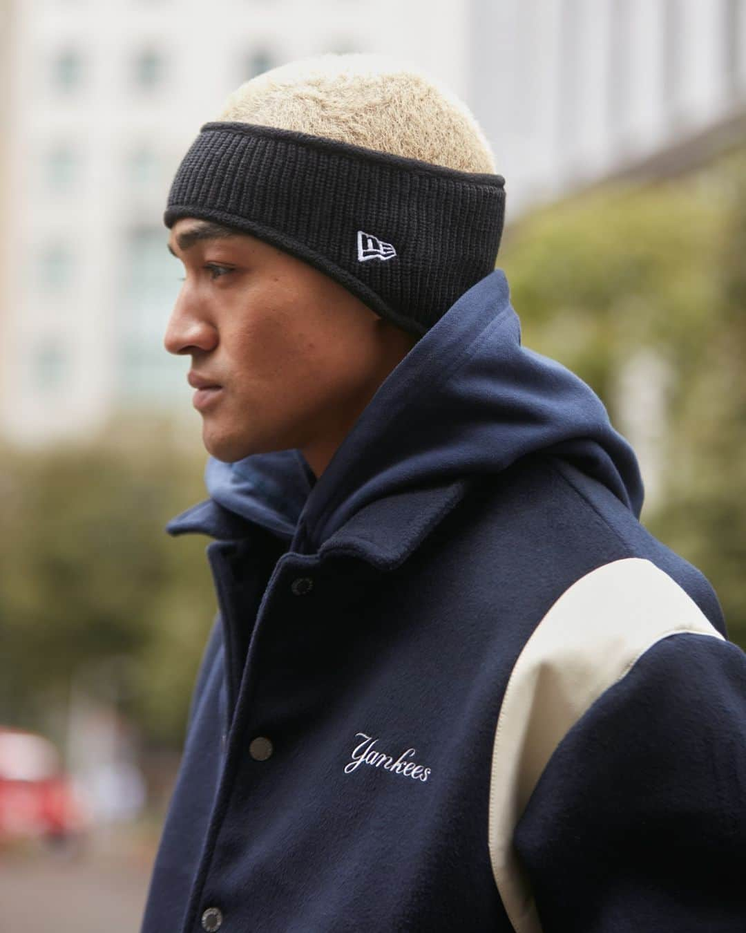 New Era Japan オフィシャル Instagram アカウントさんのインスタグラム写真 - (New Era Japan オフィシャル Instagram アカウントInstagram)「【Winter Accessories】⁠ ⁠ 2023年秋冬シーズン、アクセサリーアイテムの最新作が登場。イヤーマフやグローブをはじめ、これからの季節に重宝するアイテムを多数ラインナップしています。 ⁠ ⁠ #NewEra⁠ #ニューエラ」12月1日 12時15分 - newerajapan