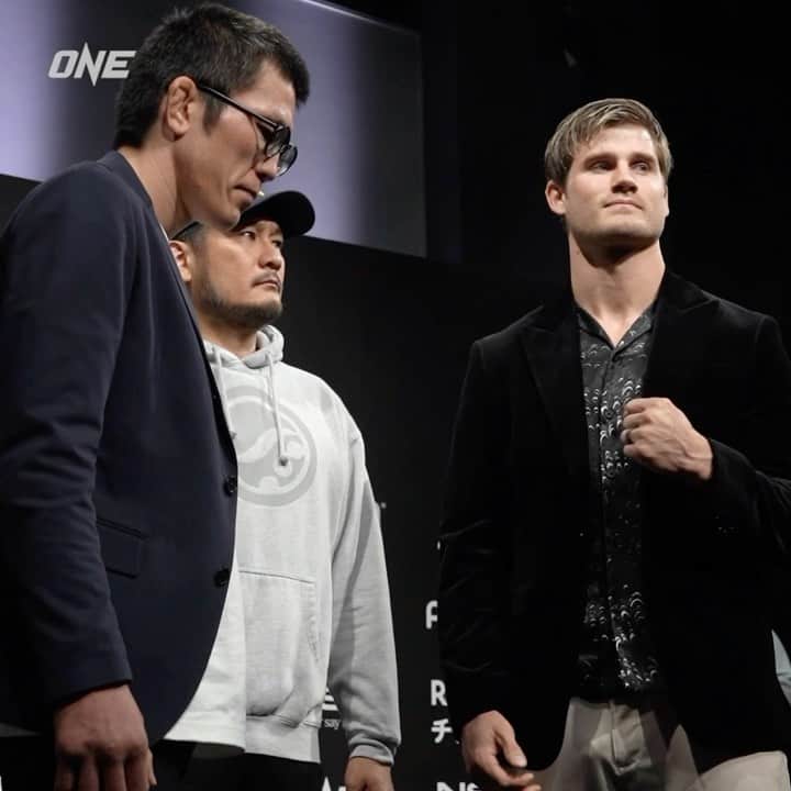 セージ・ノースカットのインスタグラム：「All business 🚫🤝 Shinya Aoki and Sage Northcutt clash in an intense lightweight MMA contest at ONE 165 on January 28 in Tokyo 🇯🇵 How does this fight end? @shinya050983 @supersagenorthcutt⁠ ⁠ #ONE165 | January 28 at 6PM JST⁠ 🎟️ Tickets 👉 Link in bio⁠ 🌍 Global broadcast details coming soon⁠ ⁠ #ONEChampionship #MartialArts #MMA」