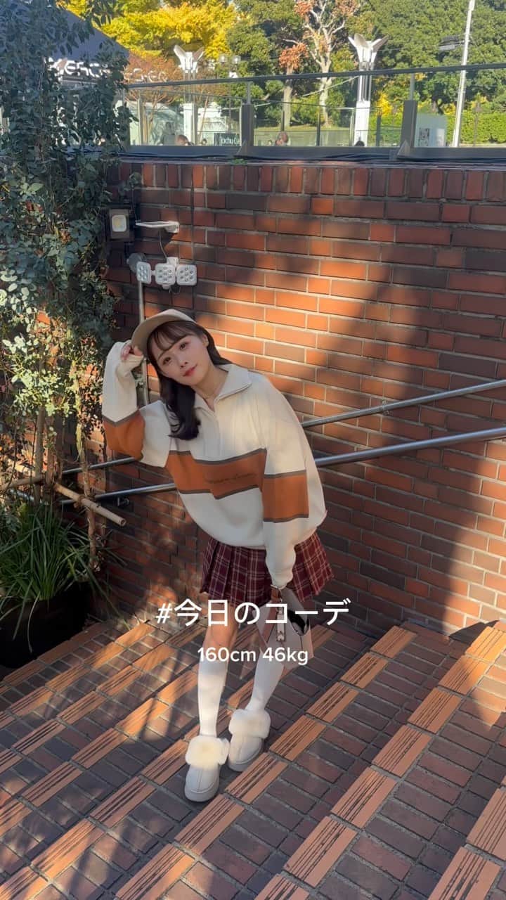 のインスタグラム：「@classicalelf_official . ジャガードハーフジップニット🧶♥️ . . 配色切り替えラインが可愛い🤍 オーバーサイズでゆったり着れるよ♡ (160 Lサイズ アイボリー着用) . . #クラシカルエルフ #classicalelf #エルフコーデ #java #ジャバ #ユニクロ #ザラ #zozo #zozotown #zozo購入品 #zozotown購入品 #ジャガードニット #ハーフジップ #着回しコーデ #プチプラコーデ」