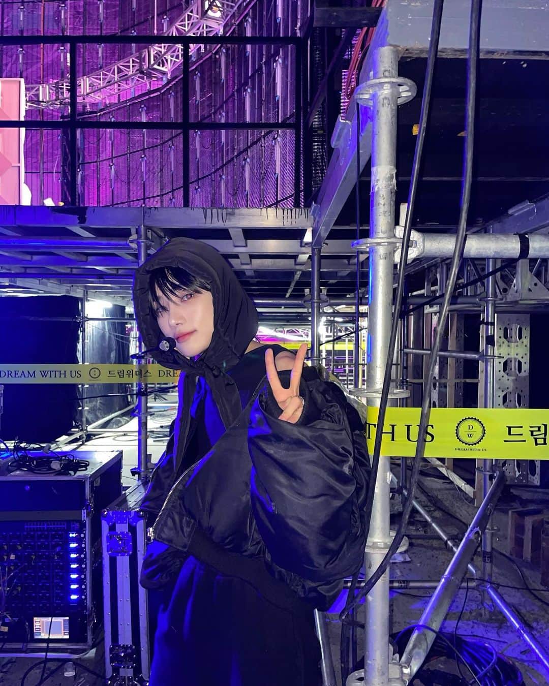 THE BOYZのインスタグラム：「곧 만나자💙 #NewShot」