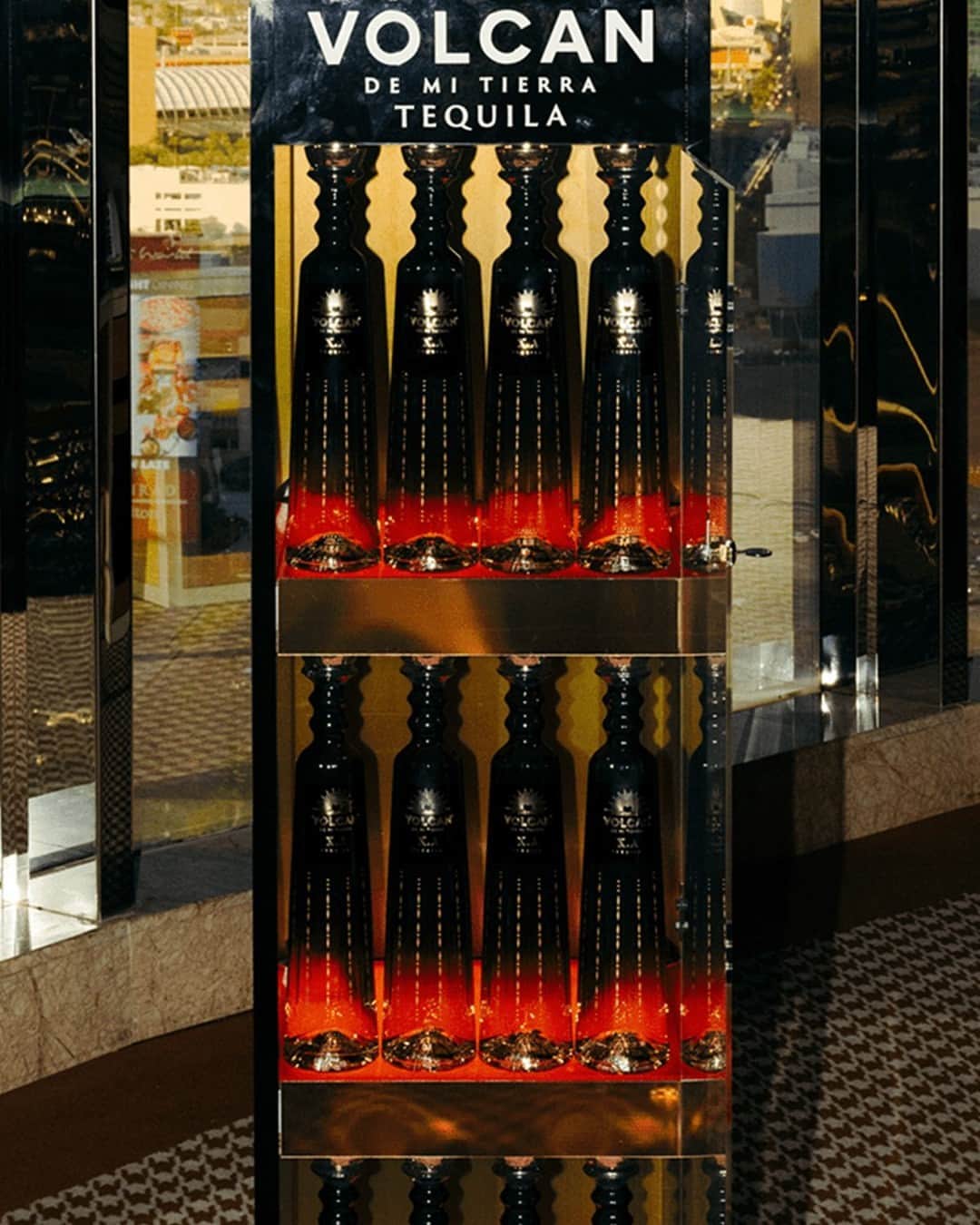 HYPEBEASTさんのインスタグラム写真 (HYPEBEASTInstagram)「volcantequila has a
