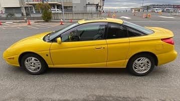 のインスタグラム：「よーし相棒朝風呂でも行くか！🚕  #saturncar」
