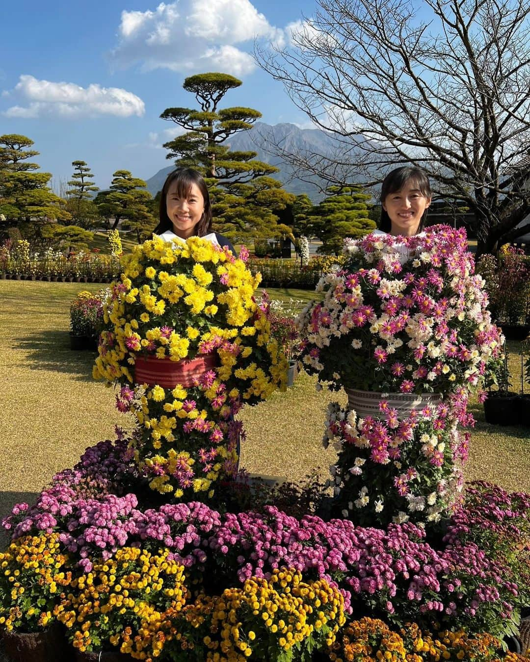 奈良くるみさんのインスタグラム写真 - (奈良くるみInstagram)「毎年恒例の３人旅。 今年は鹿児島に行ってきました⛰️ 自然豊かで美味しいご飯もたくさんある鹿児島は最高でした！ また次の３人旅が楽しみです😄  #奈良くるみ  #kuruminara  #テニス  #tennis  #テニスプレイヤー  #tennisplayer」12月1日 8時31分 - kurumi.nara