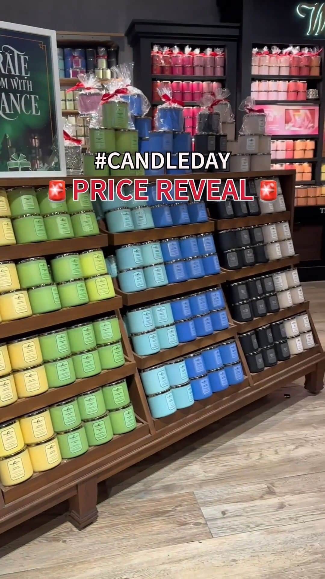 Bath & Body Worksのインスタグラム：「📟 PAGING ALL CANDLE LOVERS 📟 #CANDLEDAY EARLY ACCESS STARTS TOMORROW (Dec 1) for Rewards Members! And for the first time ever it’s IN STORES AND ONLINE!」