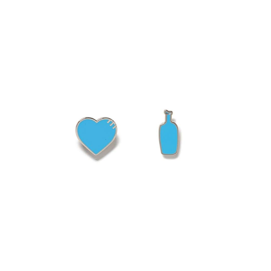 HUMAN MADEのインスタグラム：「“PINS SET” will be available at 2nd December 11:00 am (JST) at HUMAN MADE OFFLINE STORE and HUMAN MADE 1928.   12月2日AM11時より、”PINS SET” が HUMAN MADE OFFLINE STORE および、HUMAN MADE 1928 にて発売となります。  *在庫状況は各店舗までお問い合わせください。 *Please contact each store for stock status.」