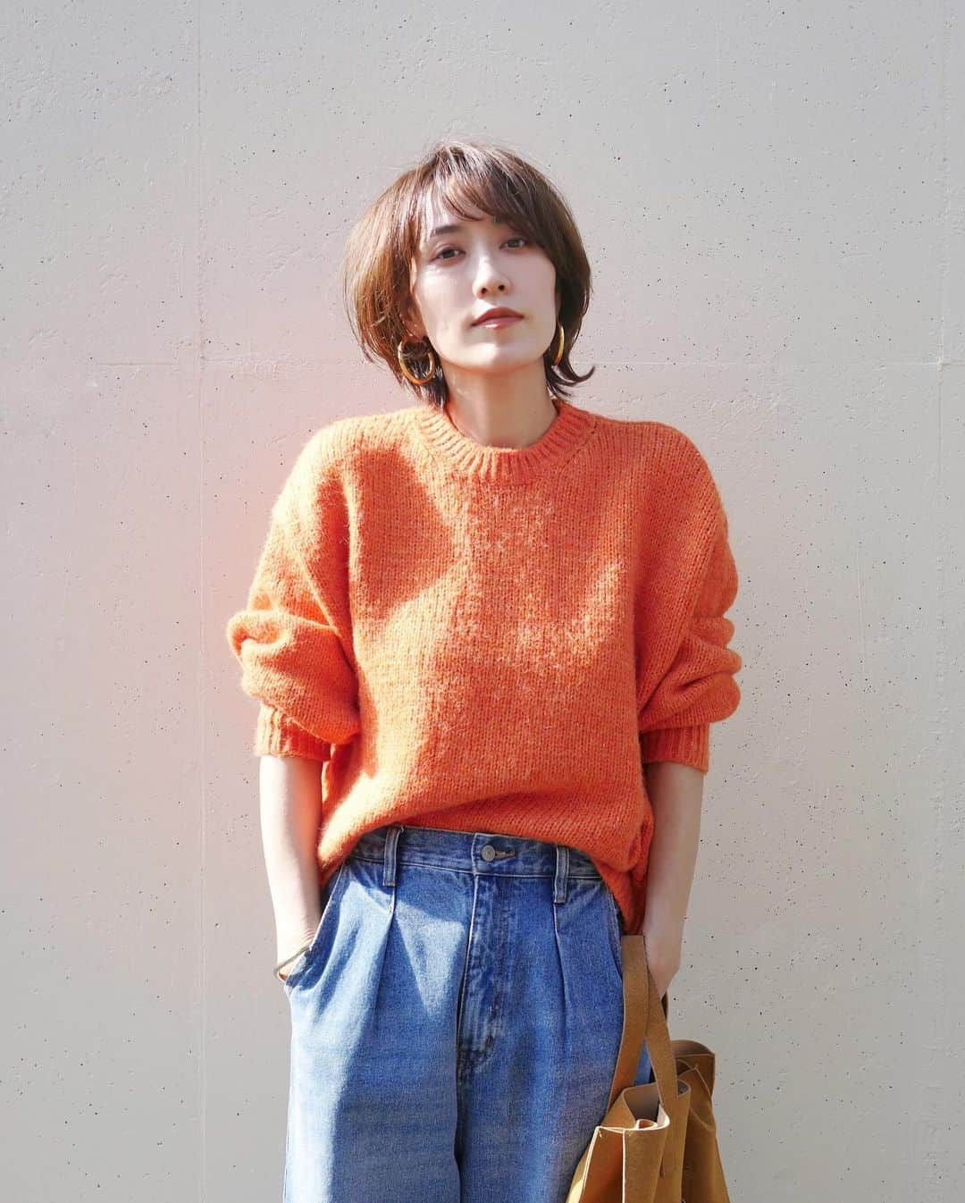 Miki Kanekoさんのインスタグラム写真 - (Miki KanekoInstagram)「🍊👖♡  🧶…#ungrid 👖…#YENN#yenndenim  👜…#dholic  👢…#orientaltraffic  bangle…#todayful  pierce…#freaksstore   .」12月1日 22時25分 - mikiaoba