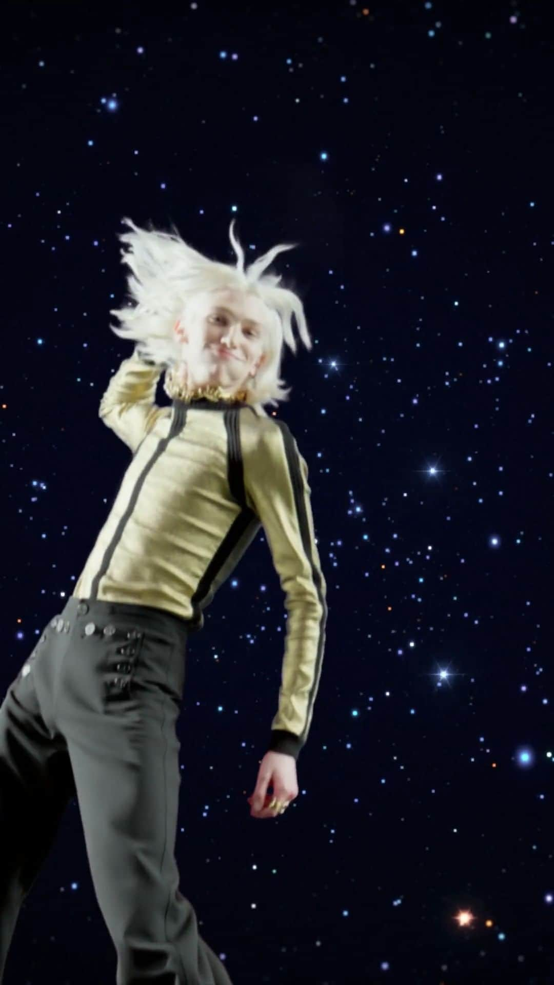 ジャンポール・ゴルチエのインスタグラム：「Reach for the stars.​ #FairyTaleHolidays #JeanPaulGaultier ​」