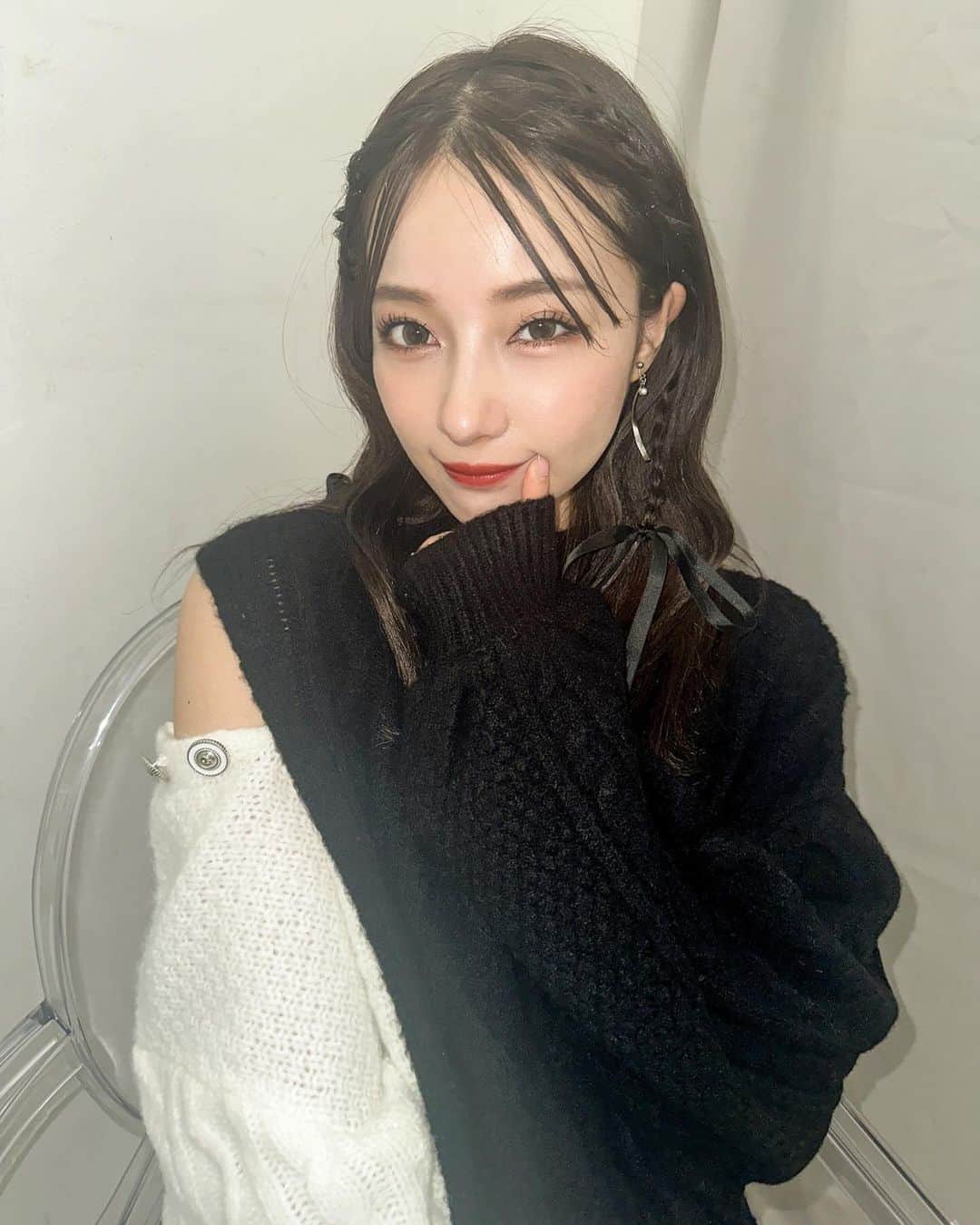 村瀬紗英さんのインスタグラム写真 - (村瀬紗英Instagram)「#dailylook  🙈🍌🧁💜 12月おじゃまします(:  👗▶︎ @andgeebee_official」12月1日 20時58分 - saepiiii.m