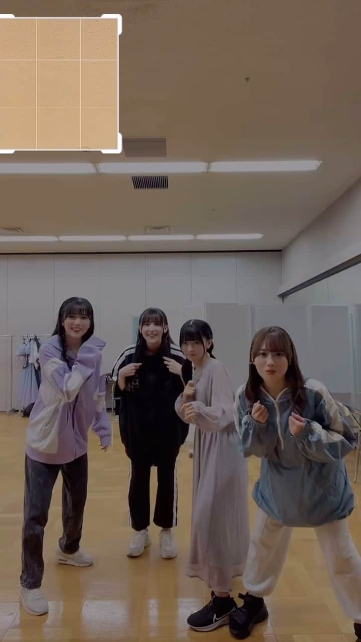 結那のインスタグラム：「写り込みチャレンジならぬ、 写り込みNGゲーーーーーーム🤣🤣  わちゃわちゃ楽しかったです！！！笑   #lovelive #Liella」