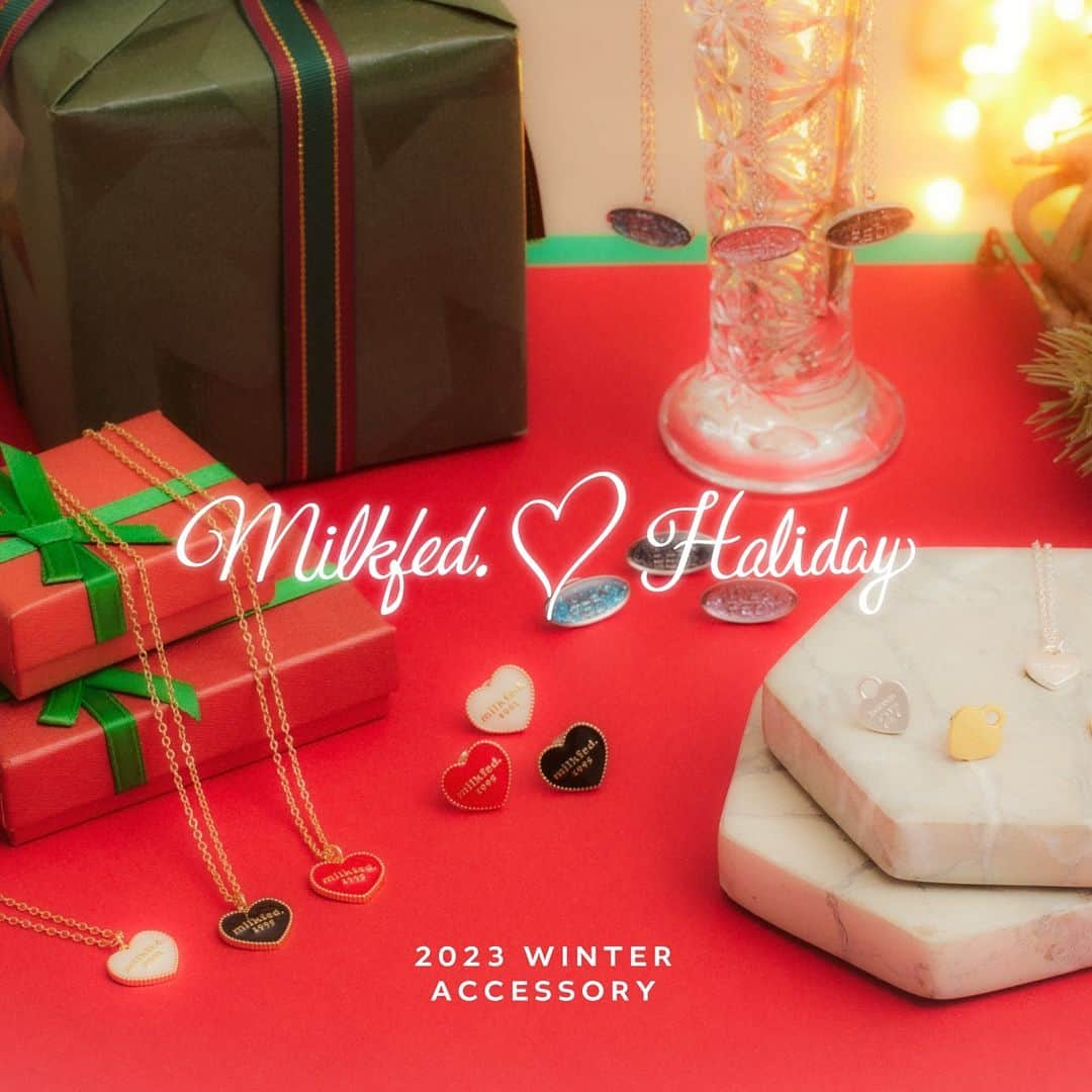 MILKFED.のインスタグラム：「【MILKFED. ♡ HOLIDAY】 ⁡ 胸が高鳴るホリデイシーズン到来。 この冬、自分に相手に贈りたいご褒美アクセサリーがラインナップ。 ⁡ ⁡ 〜WEB STORE califにて特集ページ公開中〜 ⁡ ⁡ ⁡ #milkfed #milkfedjp #ミルクフェド #カジュアルコーデ #大人カジュアル #カジュアルコーデ大人可愛い #新作 #冬服コーデ #冬コーデ #冬アイテム #大人ガーリー #大人カジュアルコーデ #大人ガーリーコーデ #アクセサリー #アクセサリー #ピアス #ネックレス #ハートネックレス #ハートピアス #ゴールドアクセサリー #シルバーアクセサリー #ホリデイギフト #ホリデイコレクション #ギフトにおすすめ #ギフトにオススメ #ギフトに最適 #プレゼント #プレゼントにおすすめ #プレゼント選び #プレゼント選び #ハッピーホリデー #ホリデーコレクション」