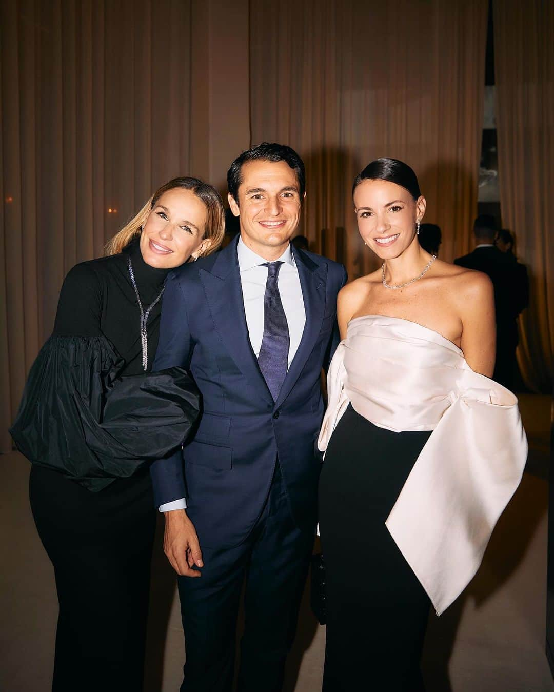 Zina Charkopliaさんのインスタグラム写真 - (Zina CharkopliaInstagram)「From the vibrant celebration at Suarez's 80th anniversary in Madrid to the glamour of the Magazine (La Vanguardia) awards in Barcelona – what a thrilling week! Honored to be part of such remarkable events. Happy Friday and cheers to le weekend ⭐️ #travel #event #luxury #style #dress #madrid」12月1日 21時15分 - zinafashionvibe