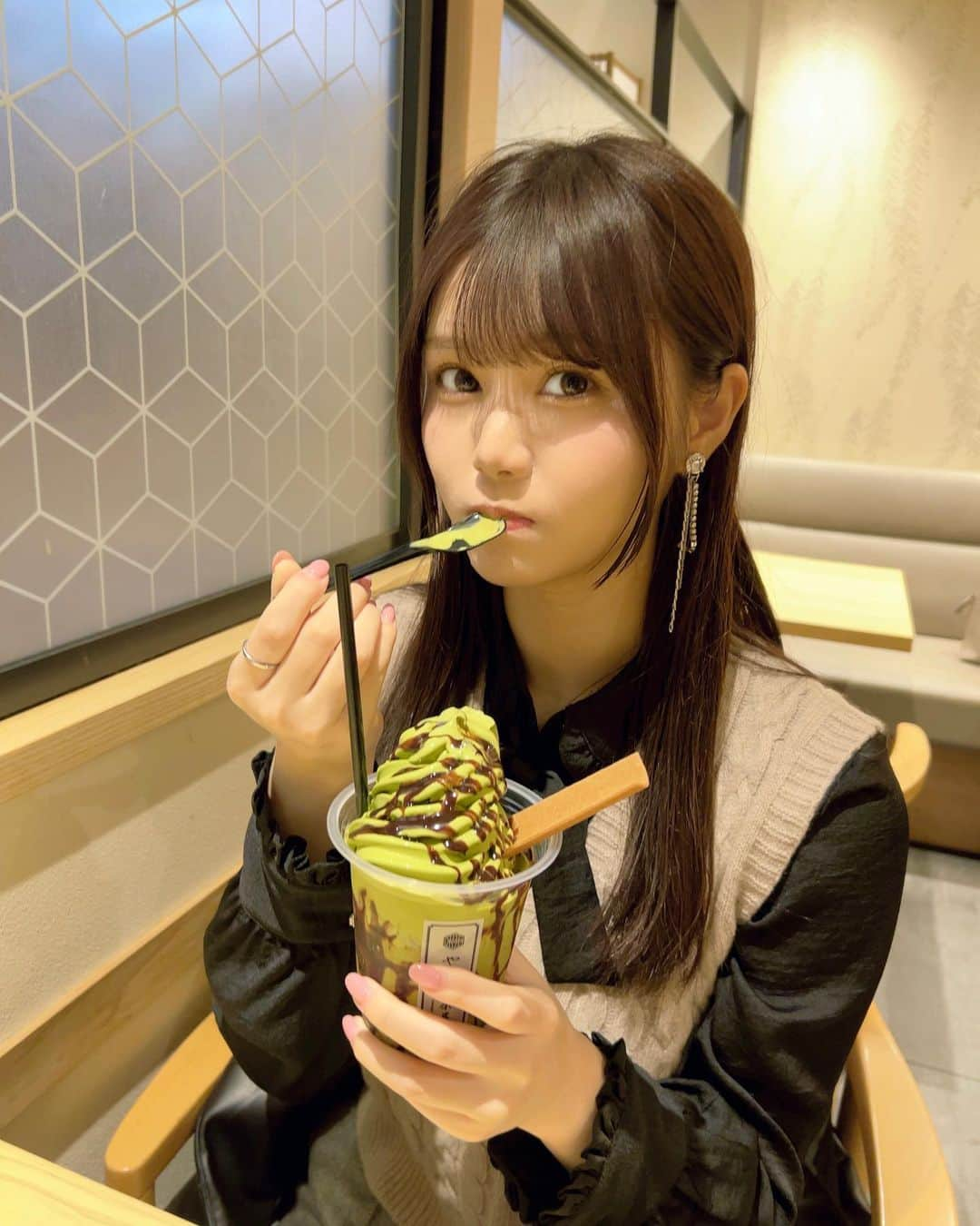 伊藤理々杏さんのインスタグラム写真 - (伊藤理々杏Instagram)「🍵🍵  #乃木坂46 #伊藤理々杏」12月1日 21時34分 - riria.ito_official