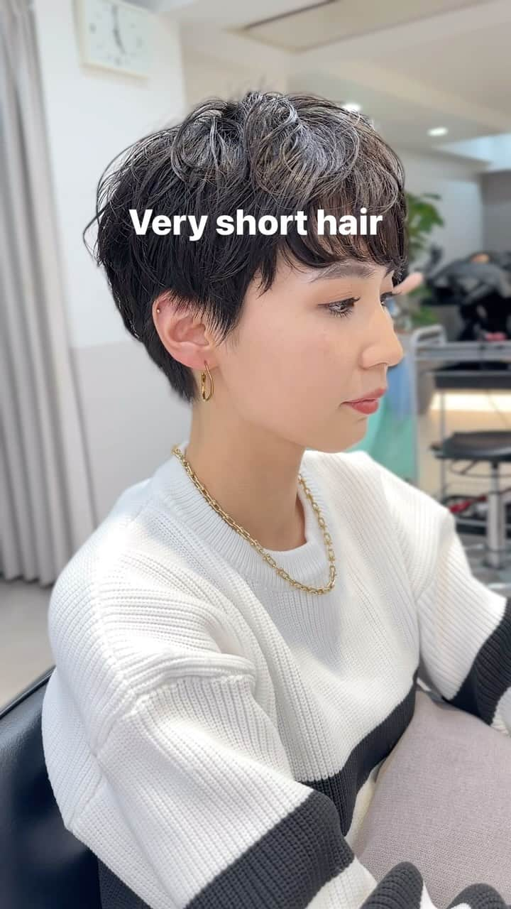 今泉孝記のインスタグラム：「#haircutvideos   短くても女性らしく」