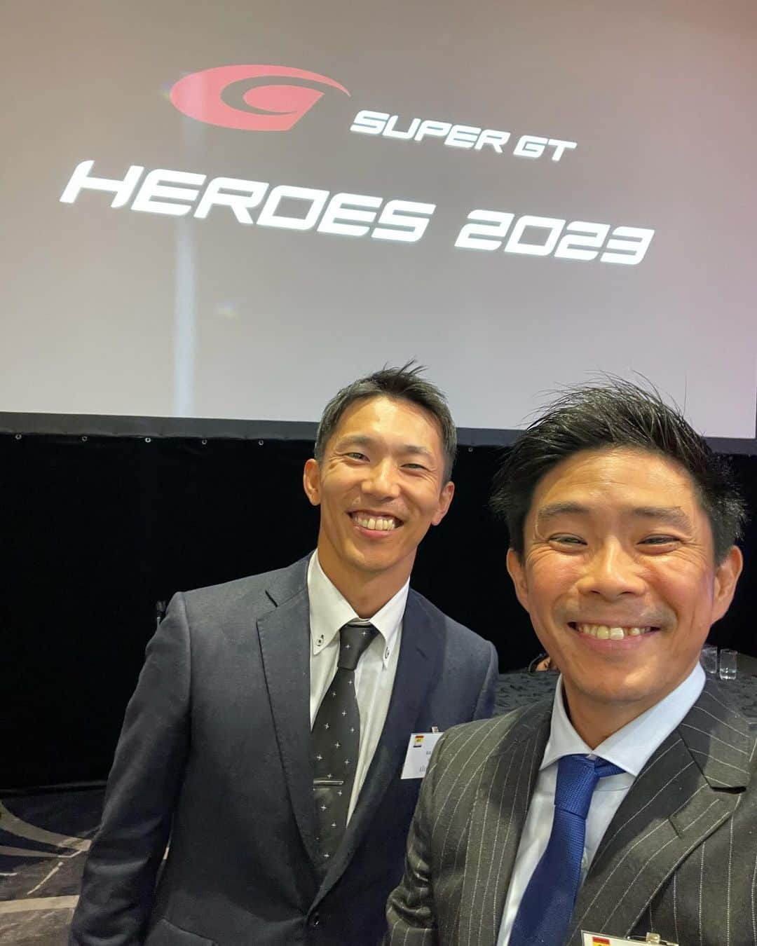 井口卓人のインスタグラム：「富士での仕事も終わり、スーツに着替えてダッシュで東京へ！今夜は、SuperGT HEROES 2023でした☺️来年は、チャンピオンとして登壇できるように、そしてSuperGTをもっと盛り上げられるように頑張っていきます💪」
