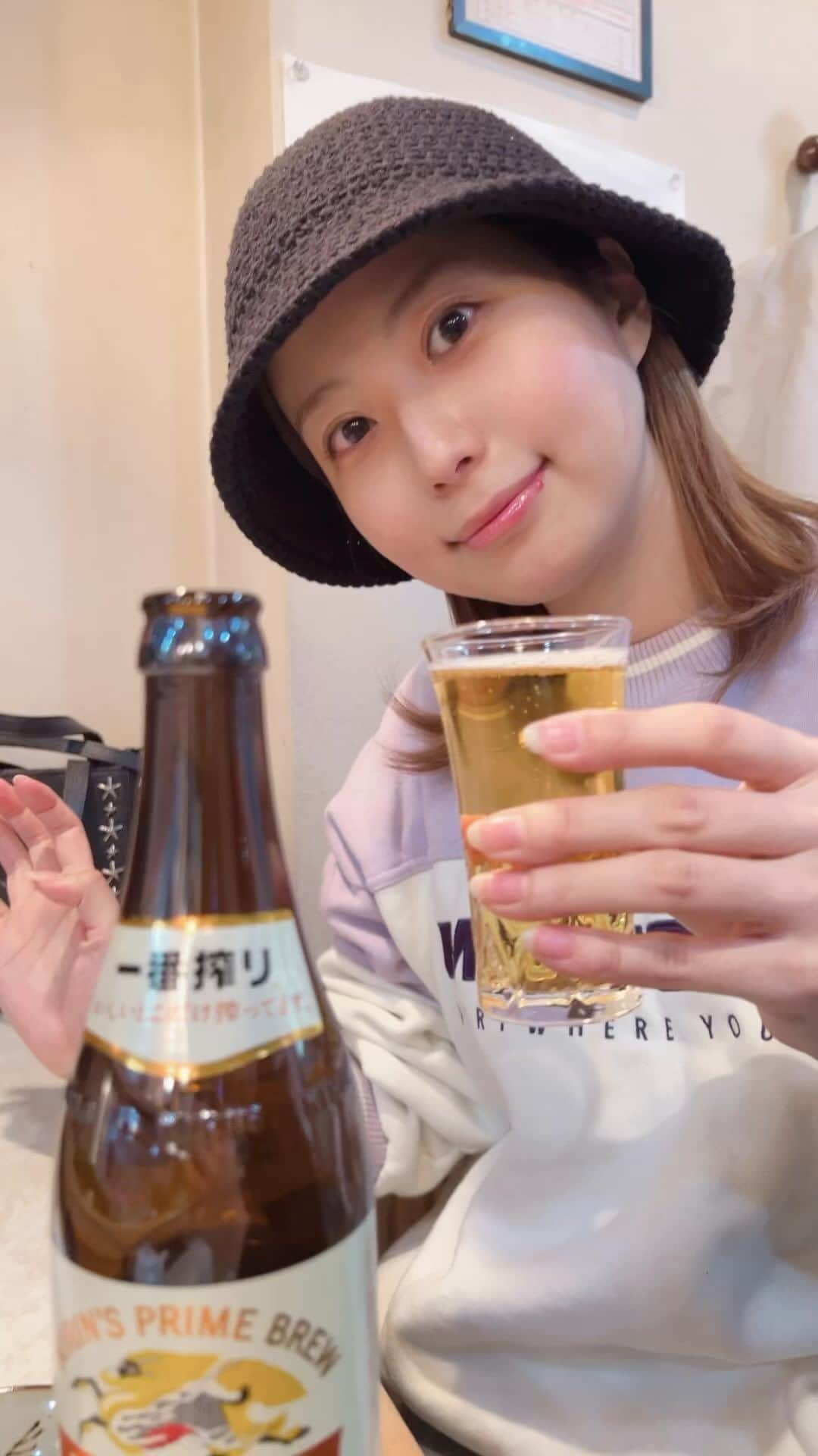 天野麻菜のインスタグラム：「ビール女子。3678」