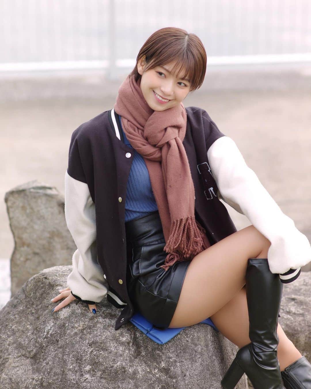 小坂田純奈のインスタグラム：「オーバーサイズの服すき☺️❤️‍🔥」