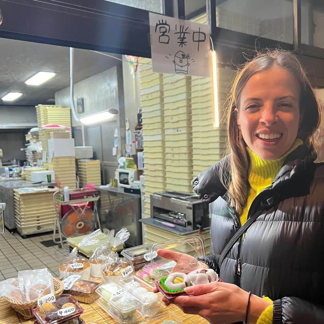 カロリーナ・コストナーさんのインスタグラム写真 - (カロリーナ・コストナーInstagram)「Buon appetito  いただきます 🍣🍡🍱」12月1日 22時22分 - mskostner