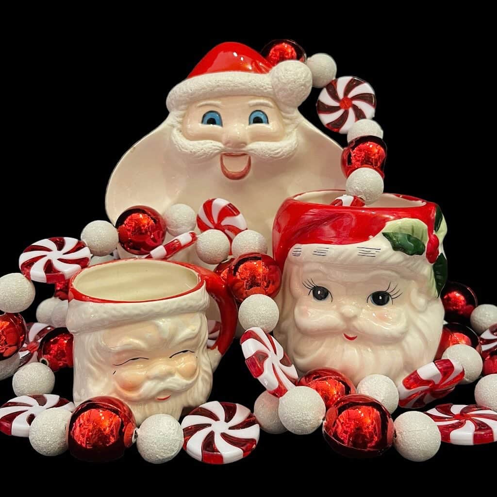 おもちゃやSPIRALさんのインスタグラム写真 - (おもちゃやSPIRALInstagram)「Vintage  Christmas Goodsもいろいろ入荷してます🎅🏻❤️✨」12月1日 13時36分 - spiral_toy