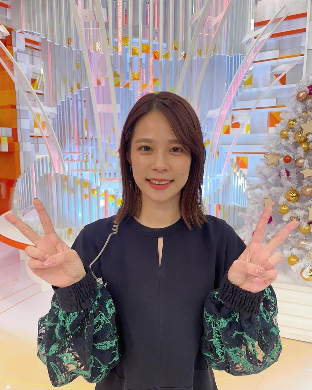 フジテレビ「めざましテレビ」さんのインスタグラム写真 - (フジテレビ「めざましテレビ」Instagram)「鈴木です🎄 今週のエンタメコーナーではめざましフェス仙台公演の様子をお届けしました！  みなさん全力のパフォーマンスをしてくださり、温かい雰囲気と熱気に包まれたフェスになりました🔥 来てくださったみなさんもありがとうございました！  #鈴木唯」12月1日 14時08分 - mezamashi.tv