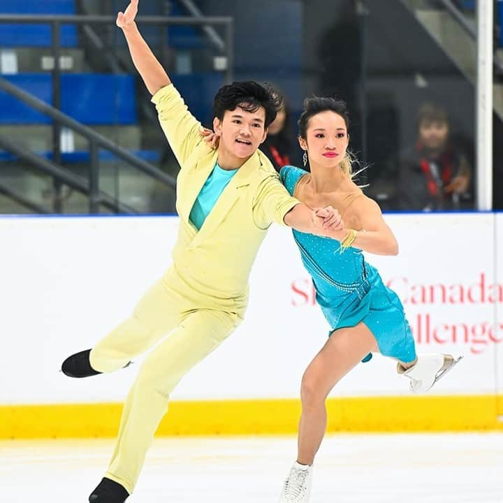 Skate Canadaさんのインスタグラム写真 - (Skate CanadaInstagram)「Day 1 at #SCChallenge24 saw some solid competition in senior men and ice dance!   Who do you think will be coming home with some hardware? 🏅  _____________  La première journée du #DéfiPC24 a donné lieu à une solide compétition chez les hommes seniors et en danse sur glace !   Selon vous, qui va remporter une 🏅 cette semaine ?   📸 @danielleearlphotography」12月1日 14時40分 - skate_canada