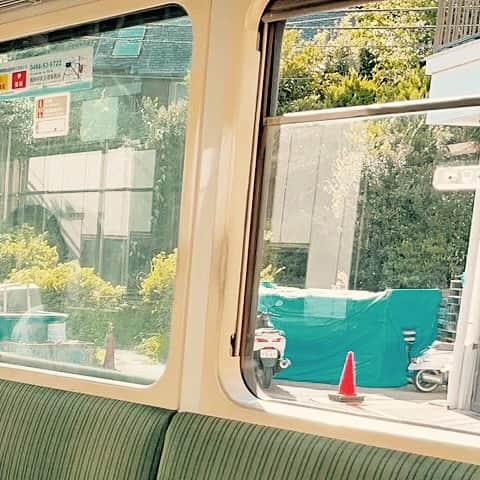 瀬戸麻沙美のインスタグラム：「パンフレットはお手にとっていただけたでしょうか？☺️#青ブタ」