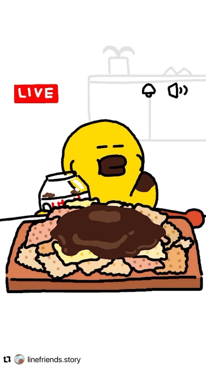 LINE FRIENDSのインスタグラム：「🐤 Nutella never goes wrong🍫 Who loooves Nutella 💕 Comment below!  #LINEFRIENDS #SALLY #chocolate #mukbang」