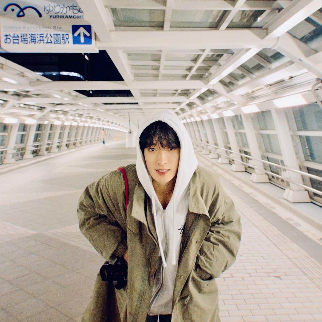 ドギョムさんのインスタグラム写真 - (ドギョムInstagram)「추억 쌓기🤍」12月1日 16時41分 - dk_is_dokyeom