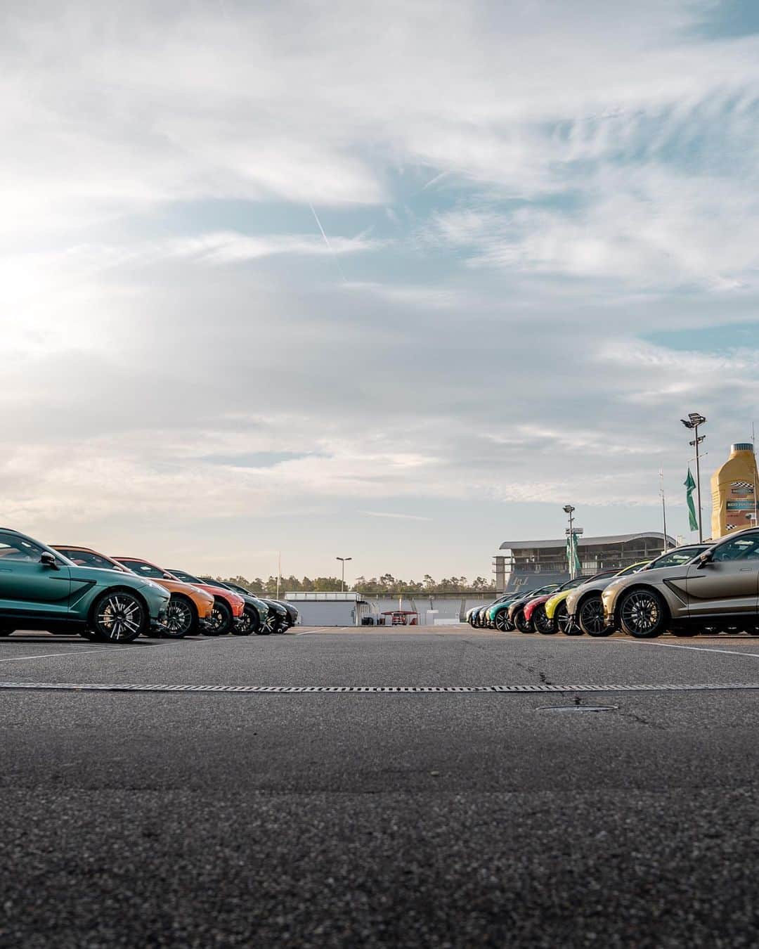 アストンマーチンさんのインスタグラム写真 - (アストンマーチンInstagram)「A master of all trades.  As competent on the Hockenheimring as it is on-road. The supercar of SUVs.  #AstonMartin #DBX707 #POWERDRIVEN」12月1日 22時39分 - astonmartin