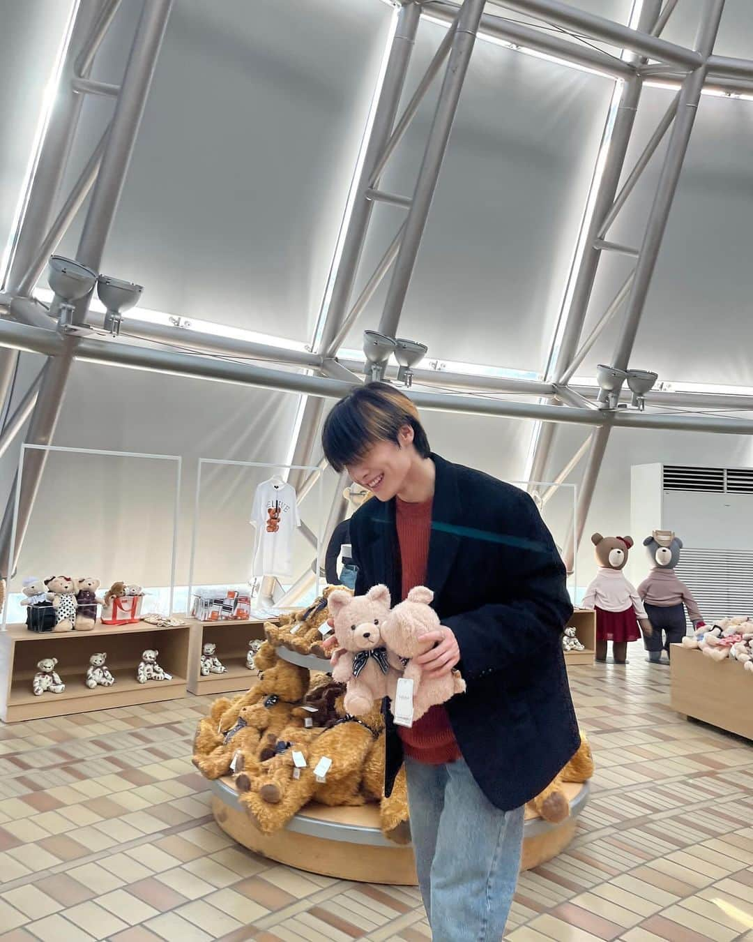 アイエンさんのインスタグラム写真 - (アイエンInstagram)「🧸」12月1日 17時14分 - i.2.n.8