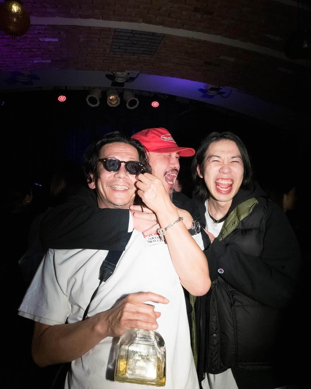 浅見姫香さんのインスタグラム写真 - (浅見姫香Instagram)「🕺🪩💃🏻 Madsaki’s surprise party night. Photo by me. Thank you @mitograph for teaching me how to use the camera.」12月1日 17時16分 - himeka_asami_official