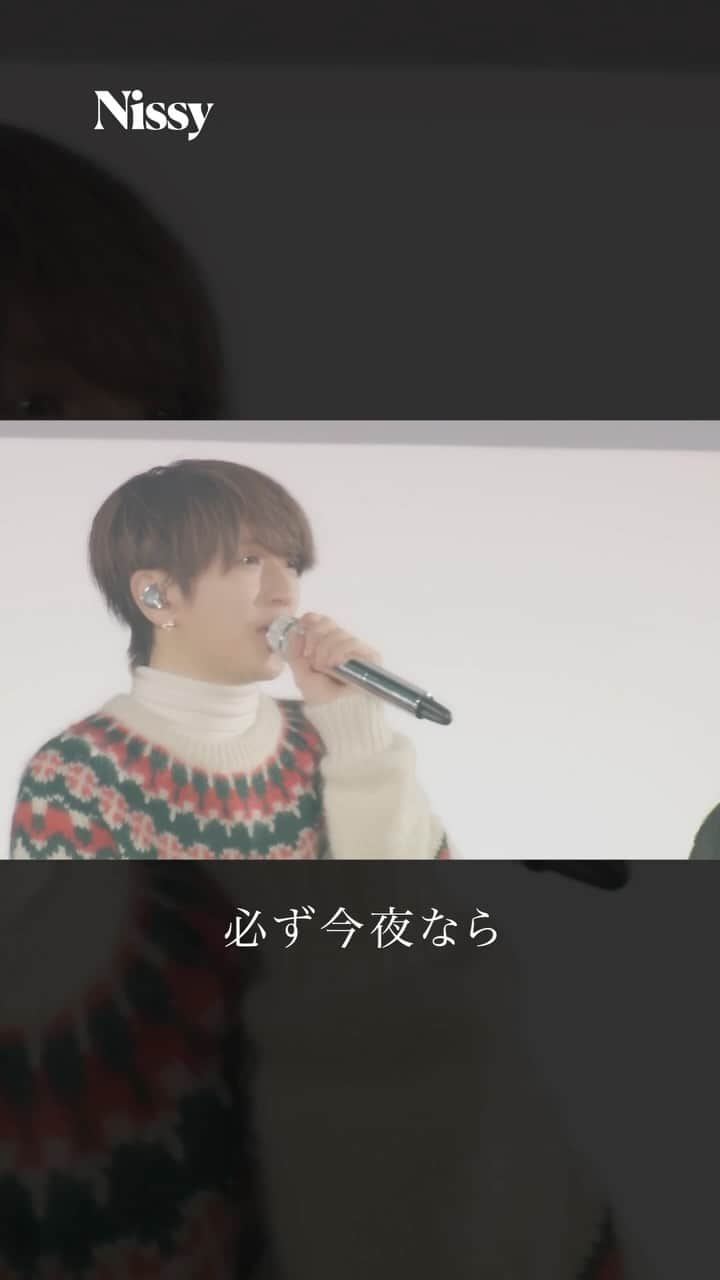 西島隆弘（Nissy）のインスタグラム：「6大ドームツアー🪄 クリスマスの福岡ドーム公演でのMC中に即興カバー！🎁  「Nissy Entertainment 4th LIVE 〜DOME TOUR〜」 ライブ＆ドキュメンタリー映像が Prime Videoにて配信スタート📣  190以上の国と地域で世界配信です🌍  6 Major Dome Tour　🪄 ‘Nissy Entertainment 4th LIVE ~DOME TOUR~’ will be available on Prime Video  This LIVE video can be viewed not only in Japan but worldwide!  📽️Prime Video will be available from November 29th 00:00 (JST) all over the world🌍  #6大ドームツアー世界配信記念 #Nissy #未収録映像 #クリスマスイブ」