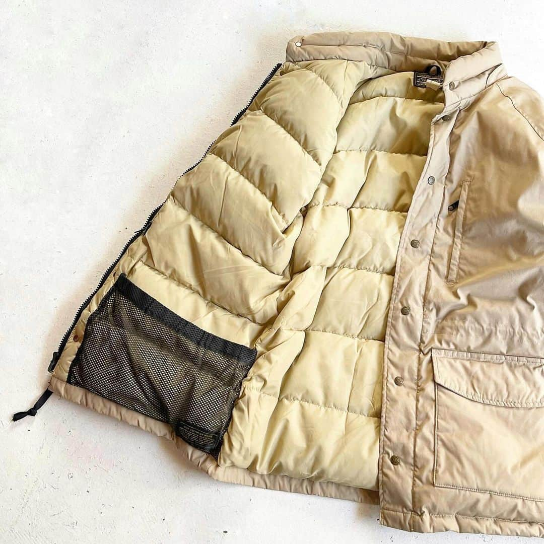 DROP...vintage select shopさんのインスタグラム写真 - (DROP...vintage select shopInstagram)「1980s Eddie Bauer Goose Down  Mountain Jacket  グースダウン入りのマウンテンジャケット⛰️  実寸Ｌ程度あります。  名作扱いでいいんじゃないでしょうか？」12月1日 17時46分 - tokyo_drop