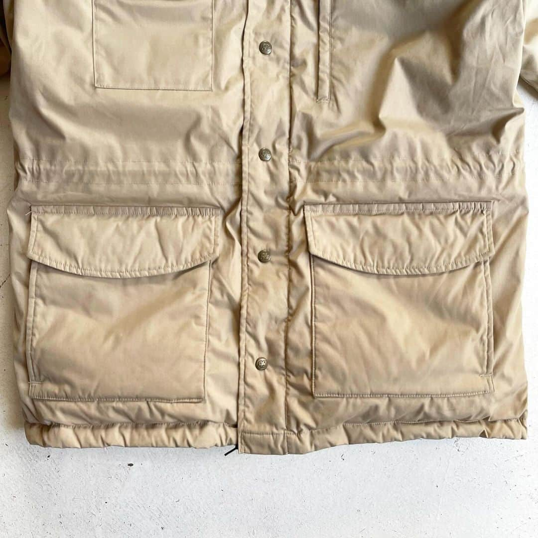 DROP...vintage select shopさんのインスタグラム写真 - (DROP...vintage select shopInstagram)「1980s Eddie Bauer Goose Down  Mountain Jacket  グースダウン入りのマウンテンジャケット⛰️  実寸Ｌ程度あります。  名作扱いでいいんじゃないでしょうか？」12月1日 17時46分 - tokyo_drop