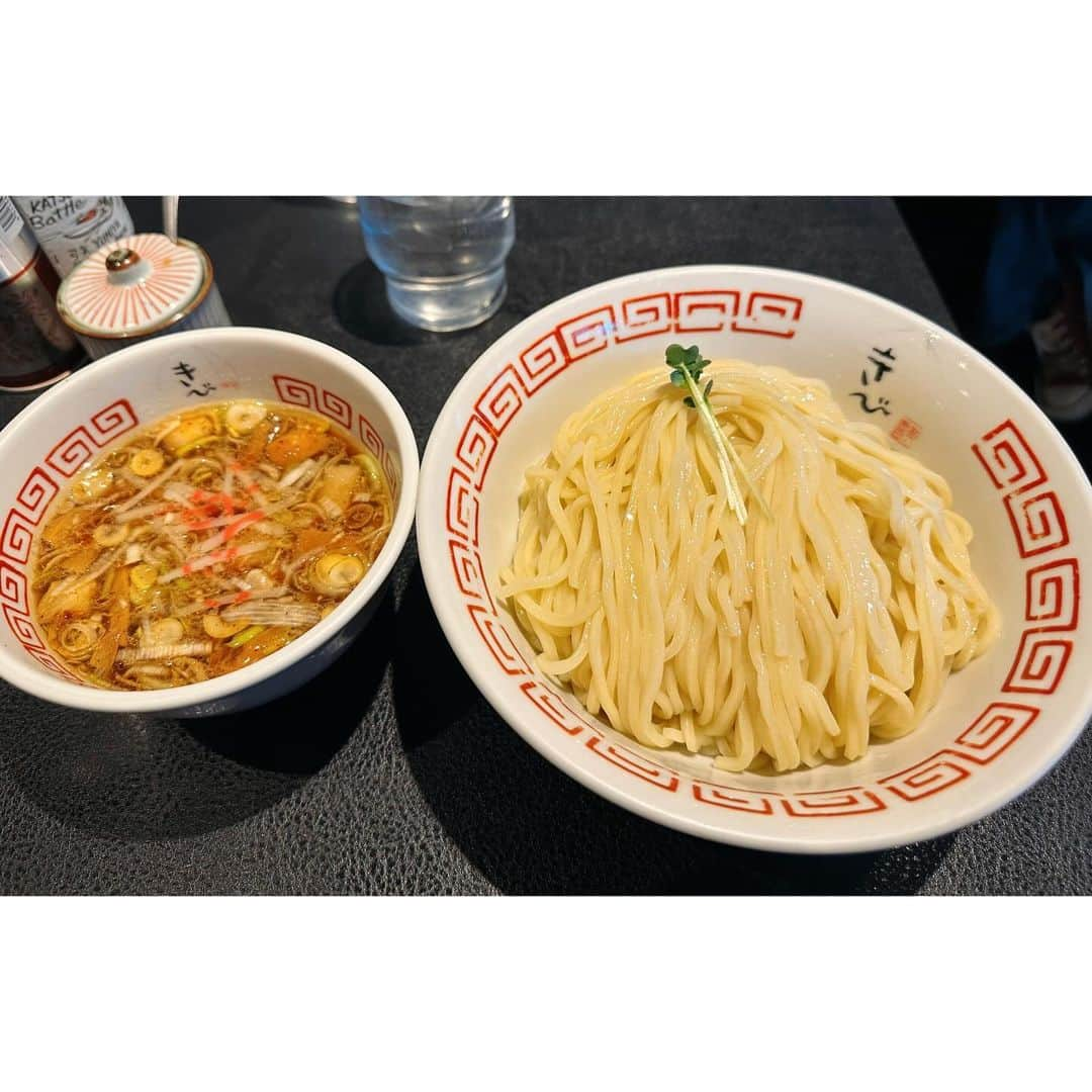 有吉弘行のインスタグラム：「最近はつけ麺もいってます。 よろしくどうぞ。」