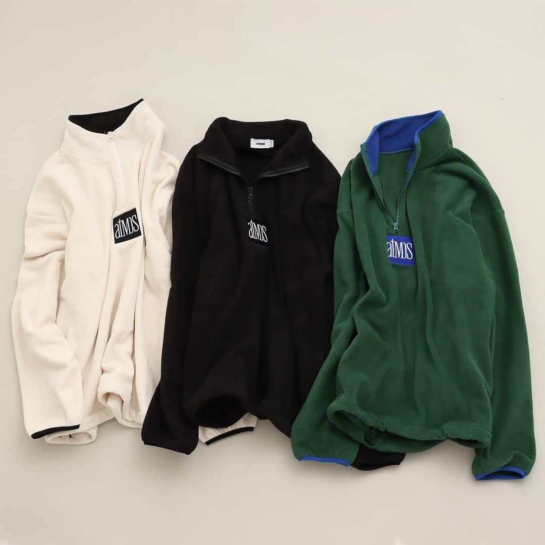 Sports Lab by atmos OSAKAのインスタグラム：「. ↓↓↓ 12/2(SAT) RELEASE ATMOS HALF ZIP FREECE TOPS MA23H-SW066-WHT/GRN/BLK ¥11,000-(tax included) size : M / L / XL  #atmos #アトモス」