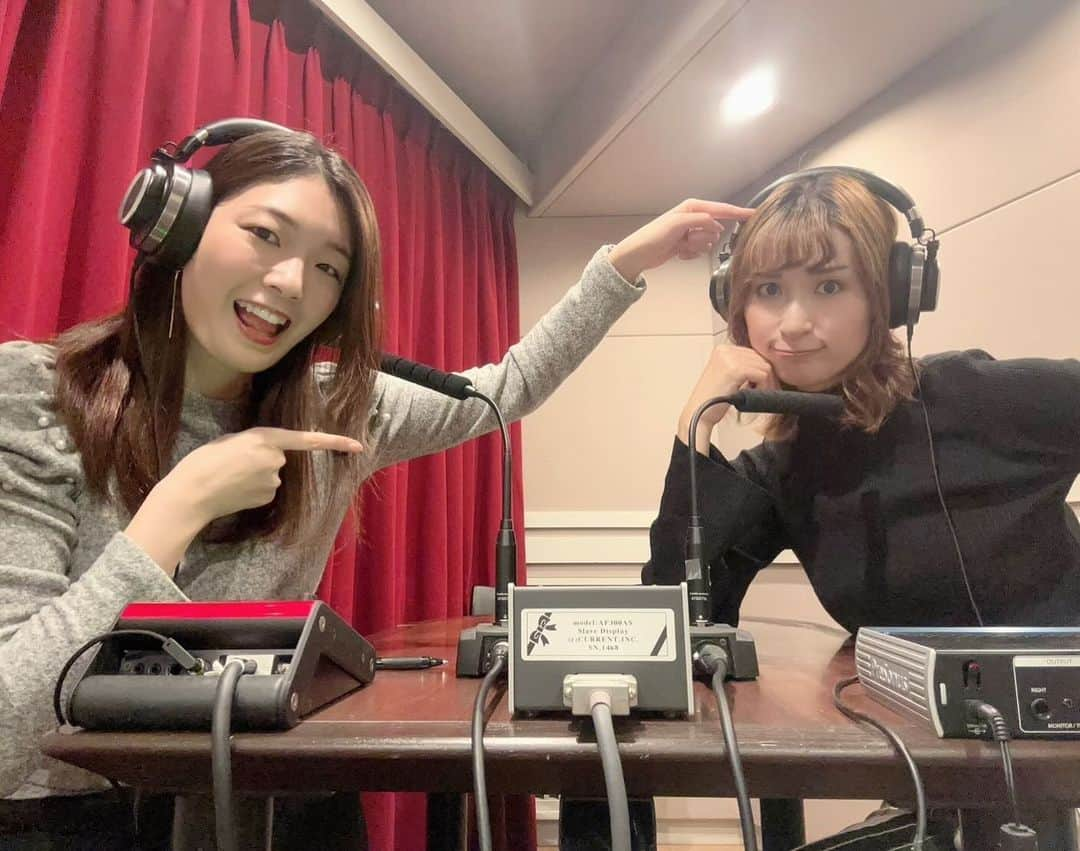 颯希有翔のインスタグラム：「🎙️お知らせ🎙️  この度､大好きな一期上さん､ひか様#優ひかる さんのラジオ「優ひかるのシャイニングタイム」に12月のマンスリーゲストとして出演させていただきます✨ ⁡ 実は受験生の時からの知り合いのひか様！ 在団中も沢山仲良くしてくださって…こうして今ラジオにゲスト出演させていただく日が来るなんて！受験生時代の私に教えてあげたいです😆 昔から現在の事まで、とっても楽しくお話しさせていただきました🫶 ⁡ 放送回→12月2日、9日、16日、23日、30日（毎週土曜日） 16時からの放送です📢 放送局は【YBSラジオ】、山梨県外の方はradikoというアプリからラジコプレミアムご登録でお聴きいただけますので、ぜひぜひご登録してお聴きくださいね🌙  #優ひかるのシャイニングタイム #月組 #95期 #96期」