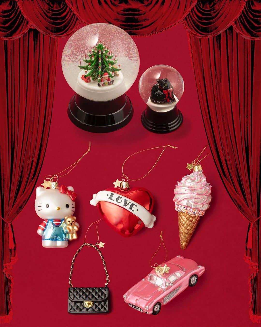 HPFRANCE　アッシュペーフランスさんのインスタグラム写真 - (HPFRANCE　アッシュペーフランスInstagram)「H.P.FRANCEのクリスマス特別企画は、6人の目利きバイヤーたちが、ホリデーシーズンにぴったりのギフトや、自分へのご褒美に選んでほしいスペシャルなアイテムをご提案します🎁  ＊＊🎄＊＊🎄＊＊🎄＊＊  「今年からオーストリア・ウィーン発祥のスノードームメーカー パージーと、オランダ・アムステルダム発オーナメントブランド フォンデルス @vondels_amsterdam を初展開。王道のクリスマスモチーフだけでなく、アメリカ西海岸のヒップなムードを醸し出すガーリーなアイテムを加えた、一癖あるクリスマス飾りが集まりました。パーティーシーンを盛り上げてくれそうな、クスッと笑えるモチーフたち。価格もお手頃なので、友人へのプチギフトにもおすすめです。 豊富なカラーバリエーションとモチーフが揃う選べるウールキューブウール @woolcubewool のグローブや、実在する猫をモデルに制作されるタマオワールド @tamao_world の革財布もホリデーシーズンに人気のアイテム。今年は応募の中からこの二匹が選ばれ、メタリックゴールドとブラックでシックな仕様に仕上がっています。 動物モチーフやパステルカラーなど、まるで森の中にいるような、ほっこり心温まるアイテムに癒されてみてはいかがでしょう？」 by SAKI OWAKI @roomsshop バイヤー  📕詳細はプロフィールのハイライトより🔗」12月1日 18時51分 - hpfrance_official