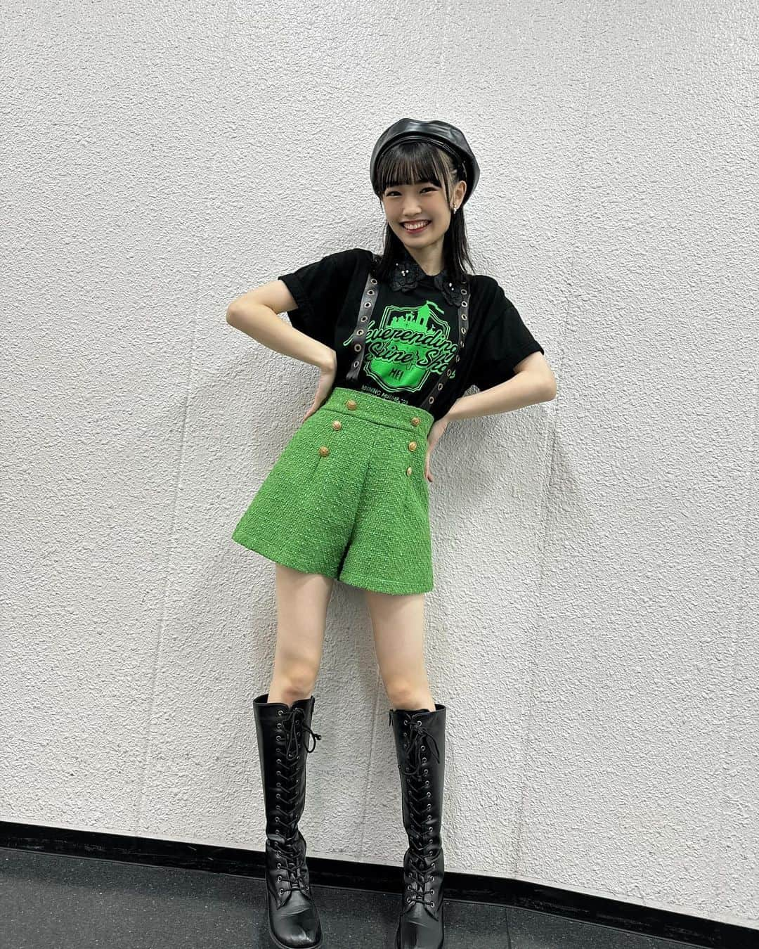 山﨑愛生さんのインスタグラム写真 - (山﨑愛生Instagram)「. 秋ツアーメンカラ衣装💚  📷 ♡全身バージョン！ ♡帽子を被りました👒  #ツアー #ツアー衣装  #アイドル衣装  #山﨑愛生 #パンダさんパワー  #モーニング娘 #モーニング娘23  #morningmusume23」12月1日 19時22分 - mei_yamazaki.official