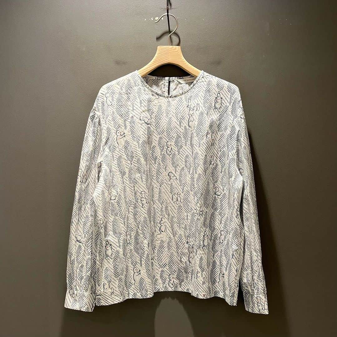 BEAMS JAPANのインスタグラム：「＜mina perhonen＞ Womens lumiukko blouse ¥49,500-(inc.tax) Item No.61-11-0283 BEAMS JAPAN 3F ☎︎03-5368-7317 @beams_japan #minaperhonen #beams #raybeams #beamsjapan #beamsjapan3rd Instagram for New Arrivals Blog for Recommended Items」