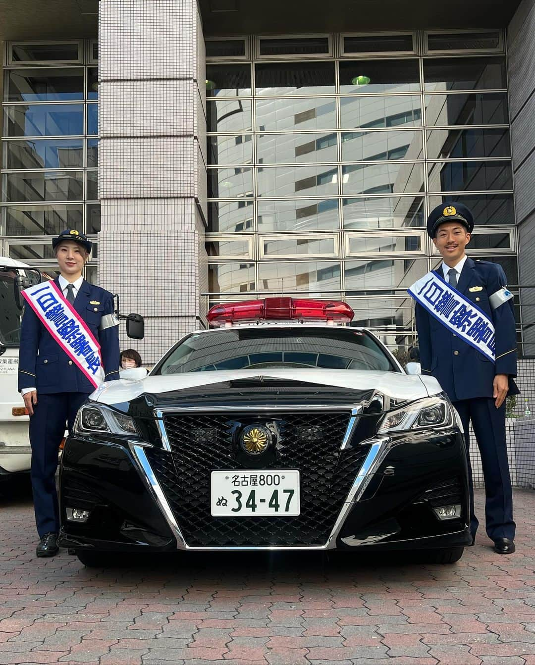 栗原三佳さんのインスタグラム写真 - (栗原三佳Instagram)「中村警察1日署長 👮🏻🚓🚨  車の防犯皆さん大事だと改めて勉強になりました！ 最近は手口もレベルが上がってるみたいで防犯対策も複雑化しないと簡単にキーロック解除されるみたい😱  恐ろしい…  気をつけましょう！   #写真その2  #写真その3」12月1日 20時26分 - 24.sou_kurihara.mika