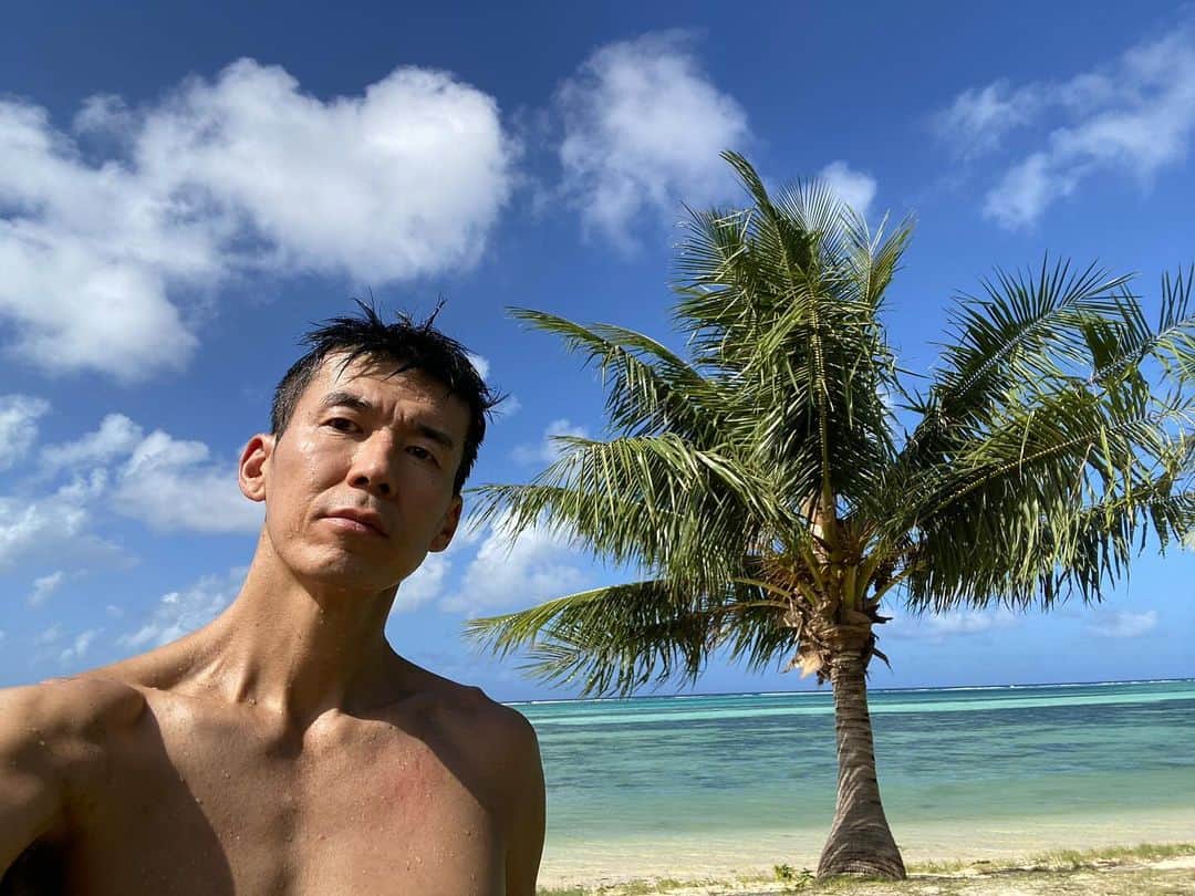 ジヌションのインスタグラム：「🌴Saipan 내일 100km cycle race」